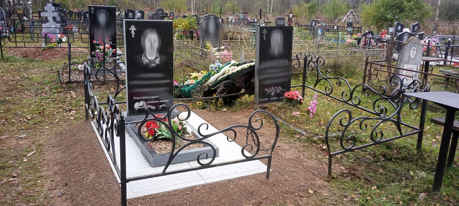 Площадка в подарок на все метровые памятники